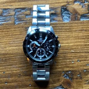 Casio Edifice EFV570D-1AV. WR 100M